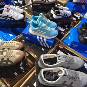 Branded shoes Pallets