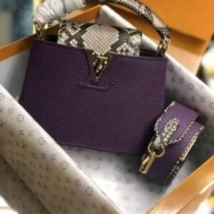 Women bags available in stock(Pallets)(Truckload)