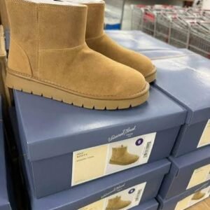 UGG Shoes Pallets Available